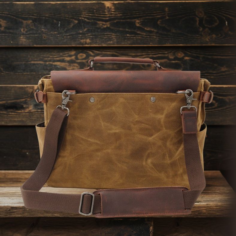 Canvas crossbody messenger taske | PETERSBURG